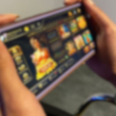 Projeto que proíbe divulgação de jogos por influencers é aprovado no Senado